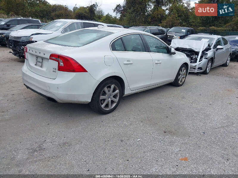 Седан Volvo S60 2015 в Києві фото 3 Седан Volvo S60 2015 в Києві