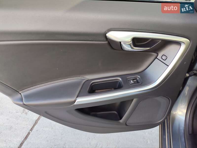 Седан Volvo S60 2017 в Житомирі фото 17 Седан Volvo S60 2017 в Житомирі