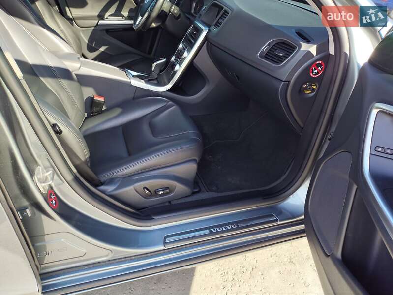 Седан Volvo S60 2017 в Житомирі фото 27 Седан Volvo S60 2017 в Житомирі