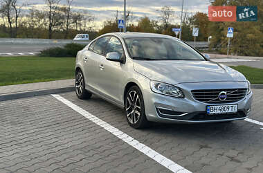 Седан Volvo S60 2017 в Одессе