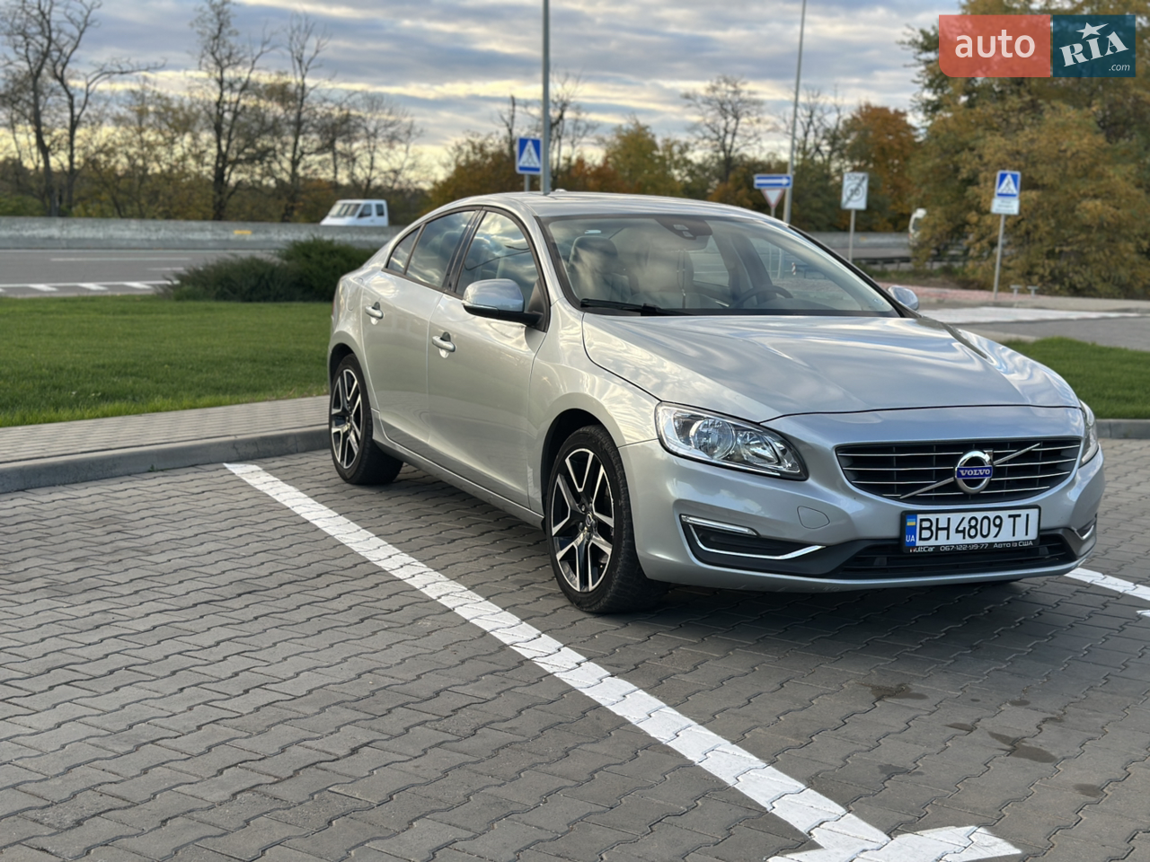 2017 Volvo S60 - мініатюра 26