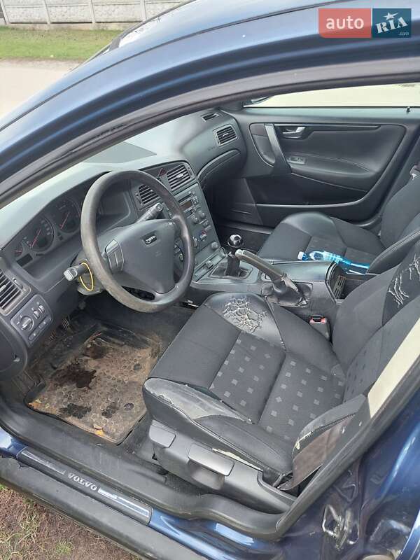 Седан Volvo S60 2002 в Боровой