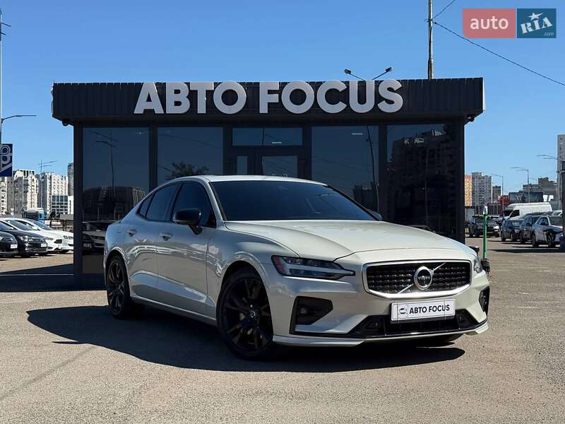 Volvo S60 2019