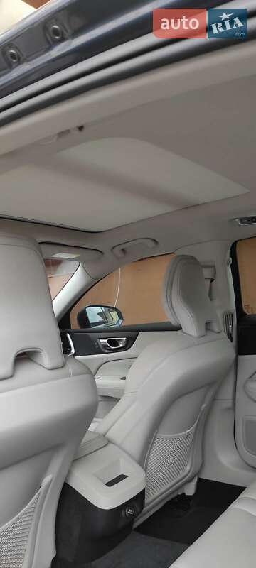 Седан Volvo S60 2019 в Стрию фото 23 Седан Volvo S60 2019 в Стрию
