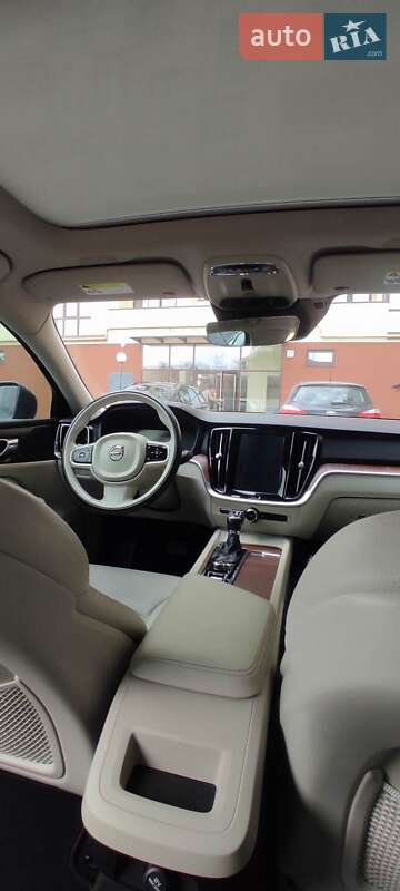 Седан Volvo S60 2019 в Стрию фото 15 Седан Volvo S60 2019 в Стрию
