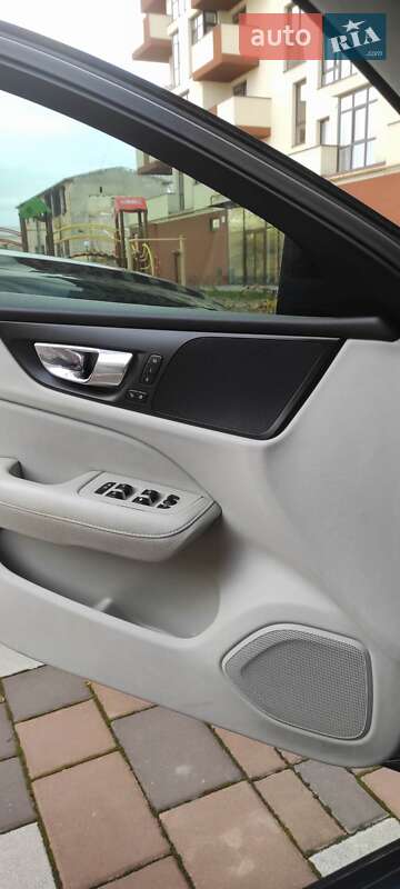 Седан Volvo S60 2019 в Стрию фото 30 Седан Volvo S60 2019 в Стрию