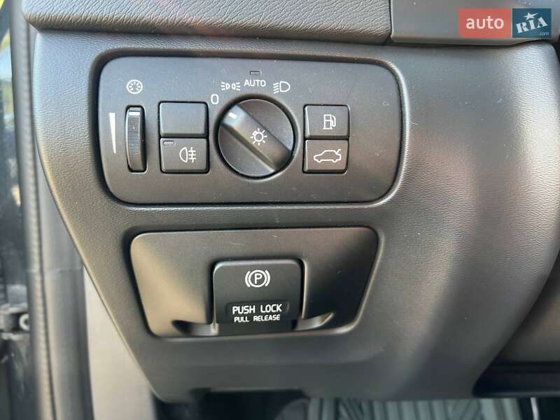 Седан Volvo S60 2013 в Киеве фото 13 Седан Volvo S60 2013 в Киеве