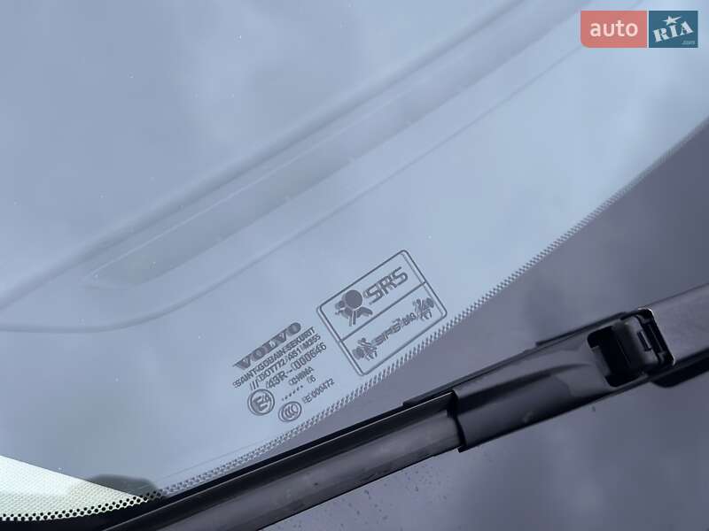 Седан Volvo S60 2016 в Києві