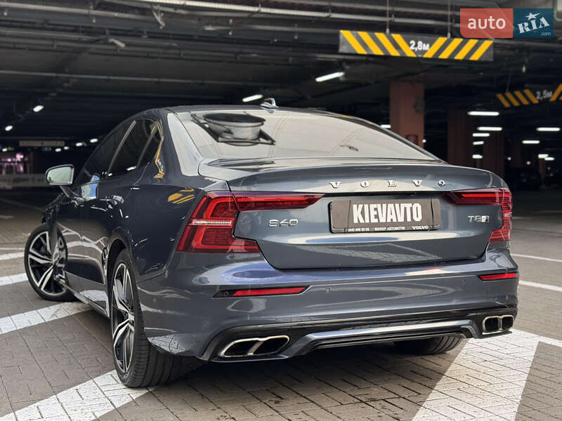 Седан Volvo S60 2019 в Киеве фото 8 Седан Volvo S60 2019 в Киеве