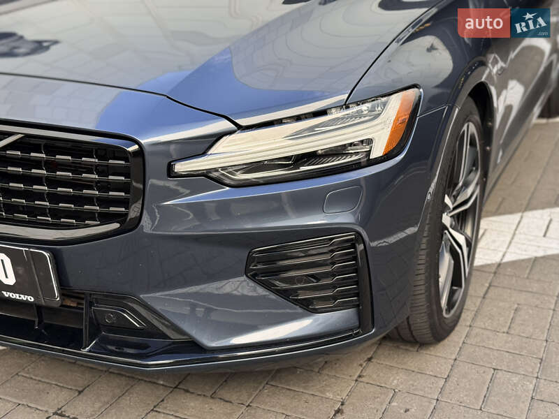 Седан Volvo S60 2019 в Киеве фото 12 Седан Volvo S60 2019 в Киеве