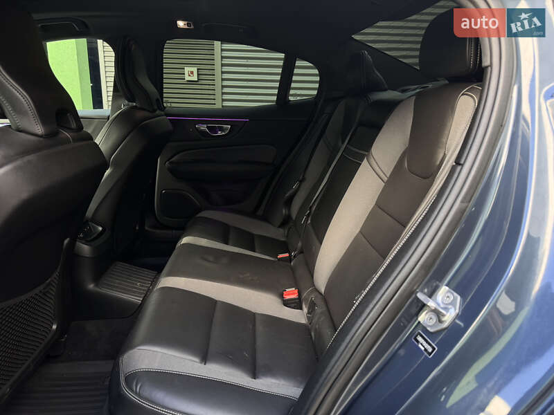 Седан Volvo S60 2019 в Киеве фото 35 Седан Volvo S60 2019 в Киеве
