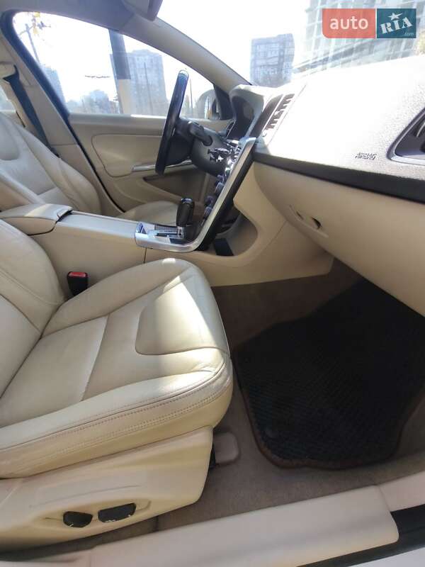 Седан Volvo S60 2011 в Одесі фото 33 Седан Volvo S60 2011 в Одесі