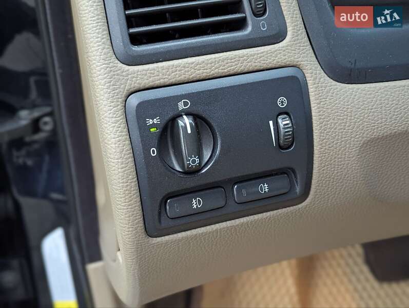 Седан Volvo S60 2005 в Києві фото 12 Седан Volvo S60 2005 в Києві