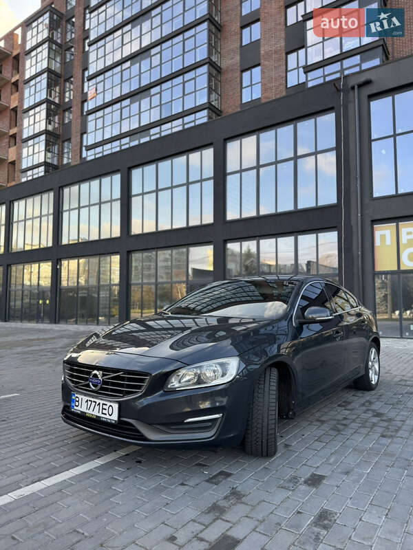 Седан Volvo S60 2014 в Полтаві фото 3 Седан Volvo S60 2014 в Полтаві