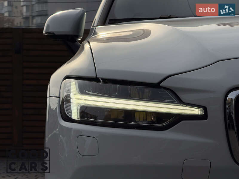 Седан Volvo S60 2020 в Одессе