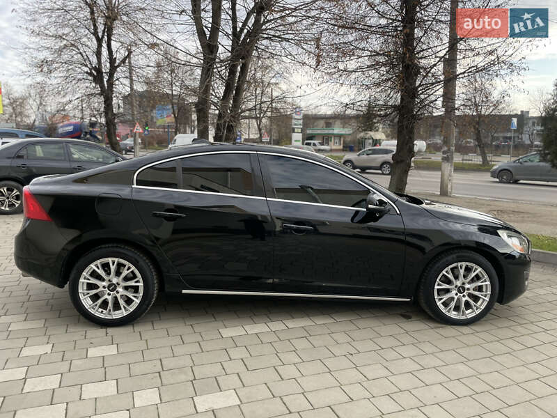 Седан Volvo S60 2012 в Івано-Франківську