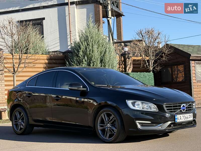 Седан Volvo S60 2015 в Борисполе