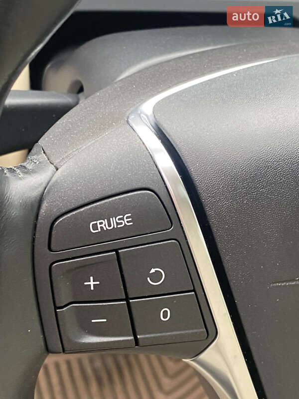 Седан Volvo S60 2014 в Києві фото 17 Седан Volvo S60 2014 в Києві