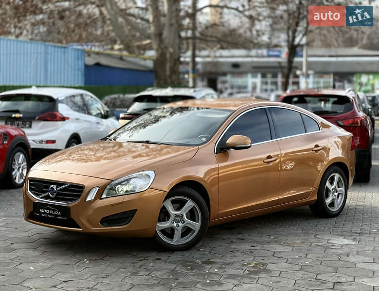 Седан Volvo S60 2010 в Одессе