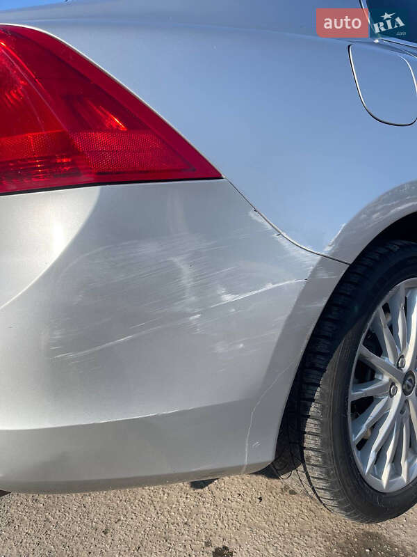 Седан Volvo S60 2011 в Запорожье