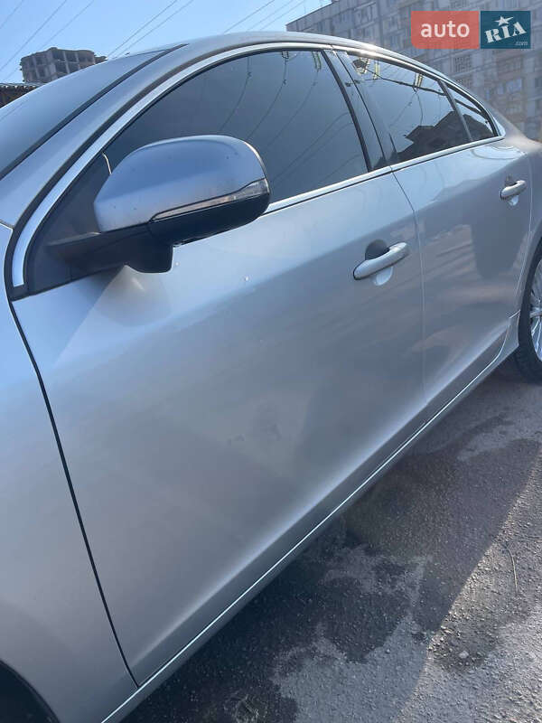 Седан Volvo S60 2011 в Запорожье