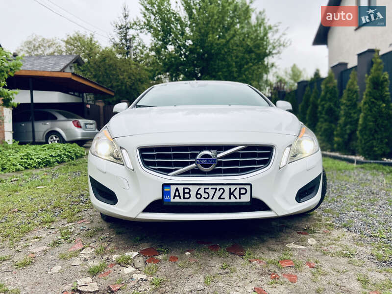 Седан Volvo S60 2011 в Вінниці