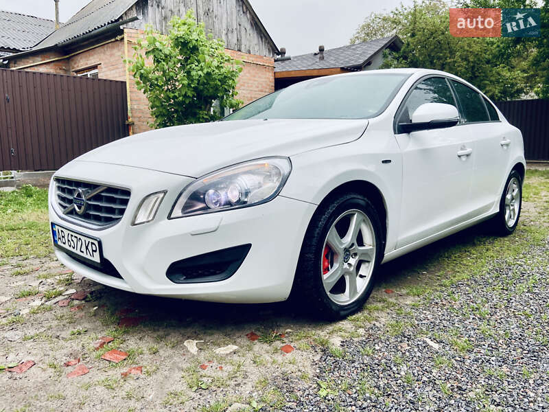 Седан Volvo S60 2011 в Вінниці