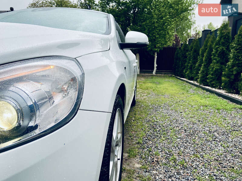 Седан Volvo S60 2011 в Вінниці