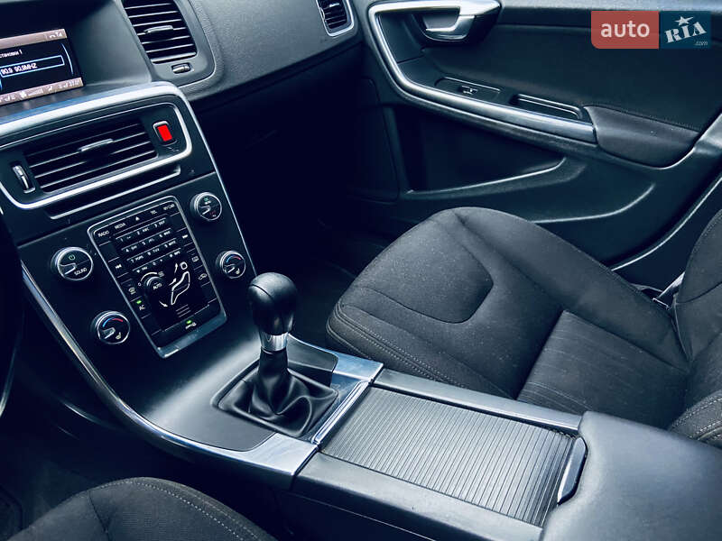 Седан Volvo S60 2011 в Вінниці