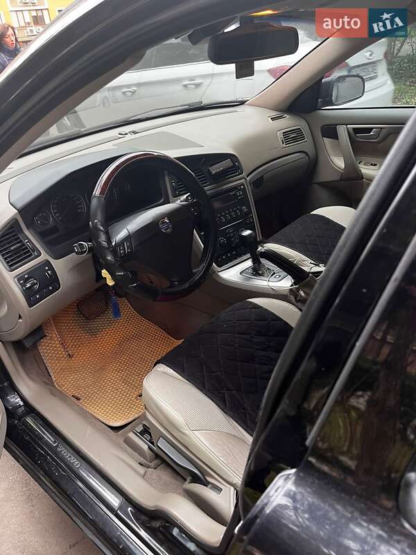 Седан Volvo S60 2005 в Белгороде-Днестровском