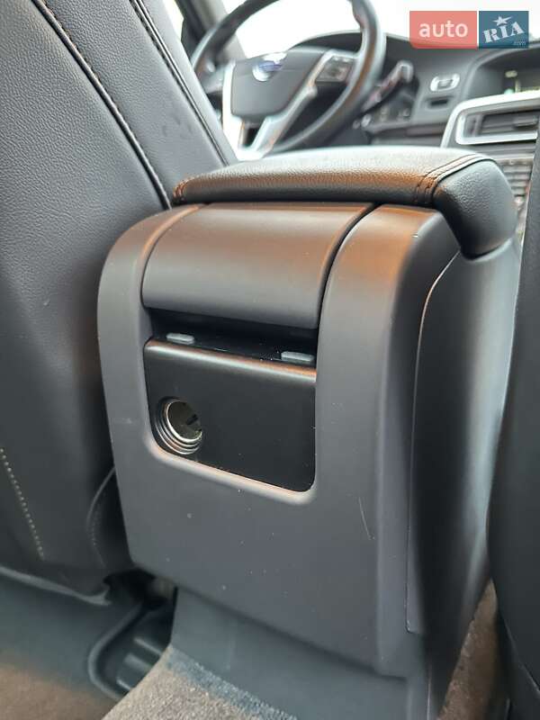 Седан Volvo S60 2015 в Белогородке фото 30 Седан Volvo S60 2015 в Белогородке