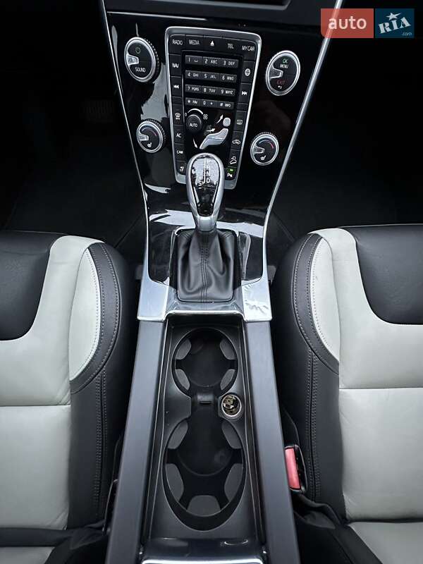 Седан Volvo S60 2015 в Белогородке фото 33 Седан Volvo S60 2015 в Белогородке