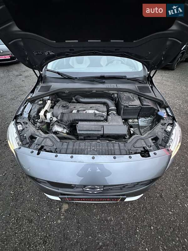 Седан Volvo S60 2015 в Белогородке фото 48 Седан Volvo S60 2015 в Белогородке