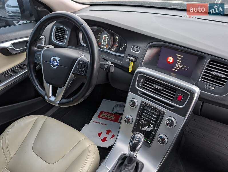 Седан Volvo S60 2017 в Ровно