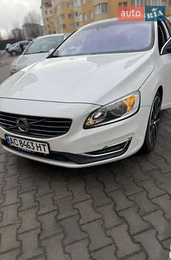 Седан Volvo S60 2016 в Софиевской Борщаговке