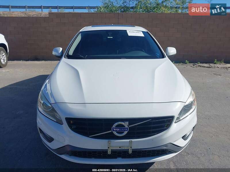 Седан Volvo S60 2017 в Львове