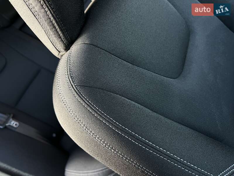 Седан Volvo S60 2015 в Луцке