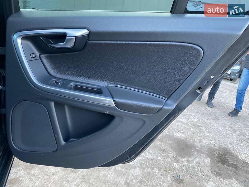 Седан Volvo S60 2011 в Львове фото 19 Седан Volvo S60 2011 в Львове