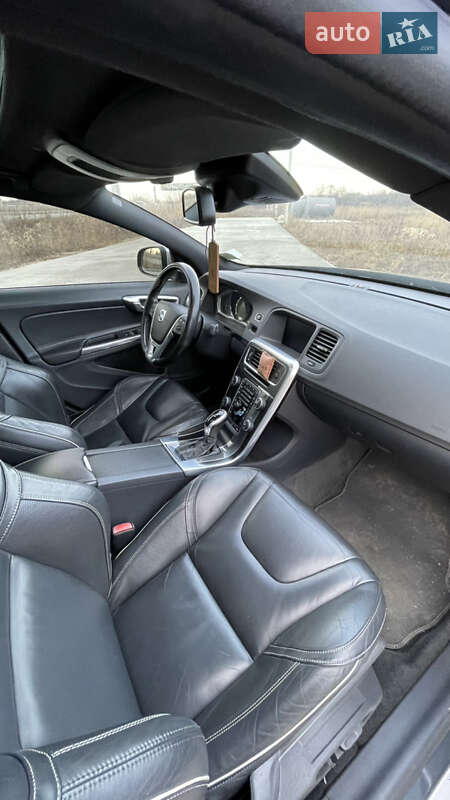 Седан Volvo S60 2014 в Львове фото 15 Седан Volvo S60 2014 в Львове