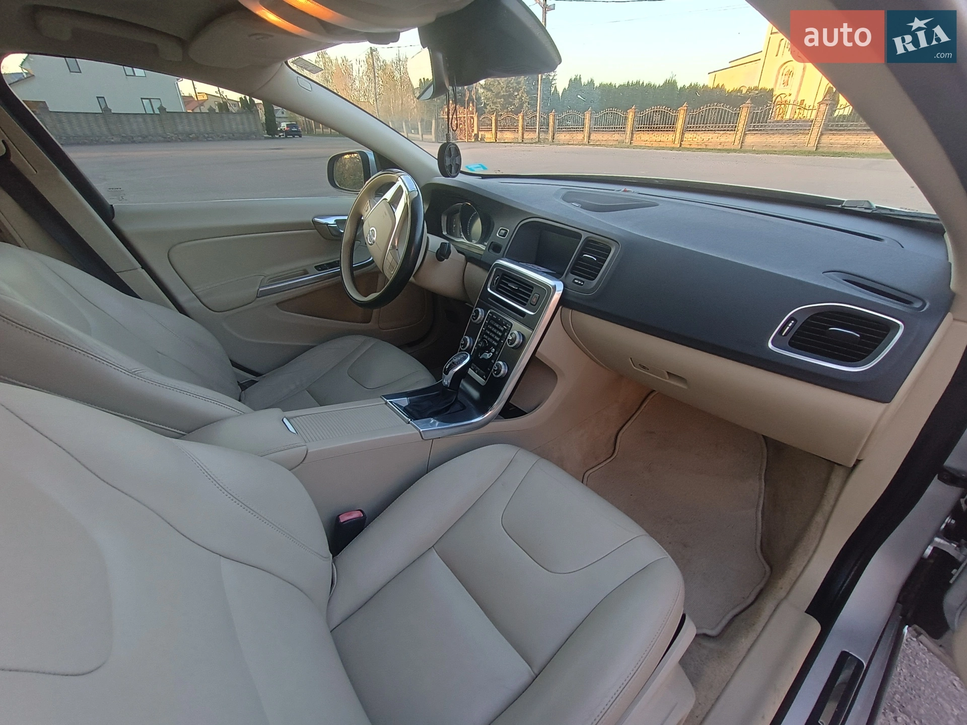 2015 Volvo S60 - мініатюра 33