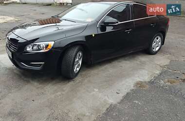 Седан Volvo S60 2013 в Полтаве