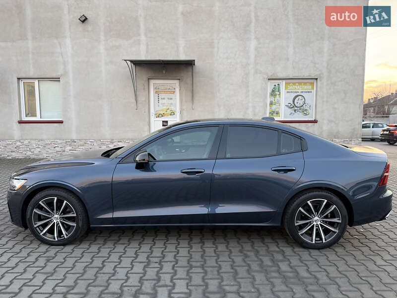 Седан Volvo S60 2021 в Луцьку