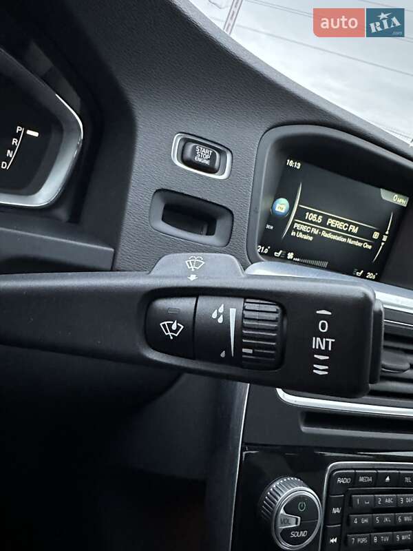 Седан Volvo S60 2015 в Белогородке