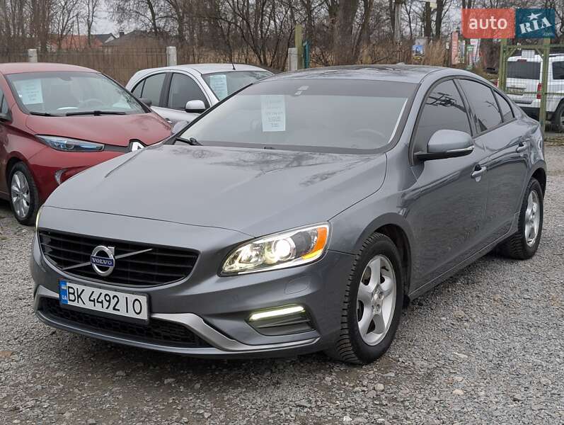 Седан Volvo S60 2017 в Рівному фото Седан Volvo S60 2017 в Рівному