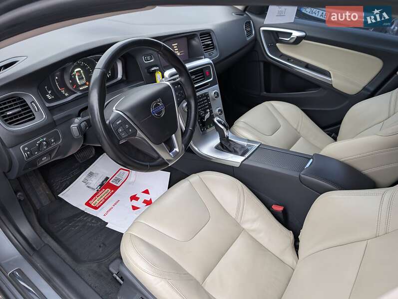 Седан Volvo S60 2017 в Рівному фото 31 Седан Volvo S60 2017 в Рівному