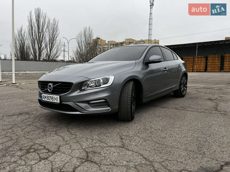 Седан Volvo S60 2016 в Николаеве фото 13 Седан Volvo S60 2016 в Николаеве