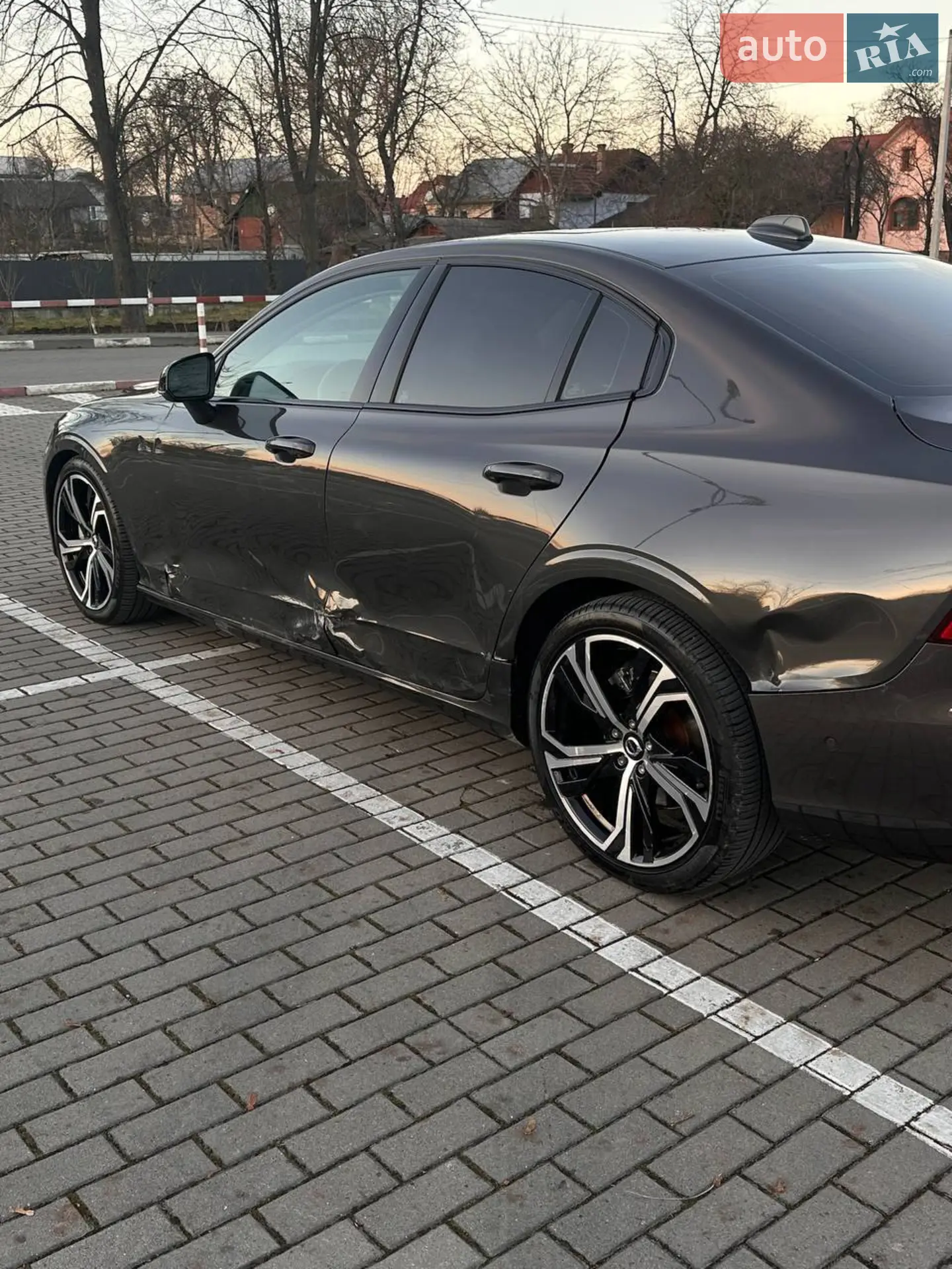 2024 Volvo S60 - мініатюра 4