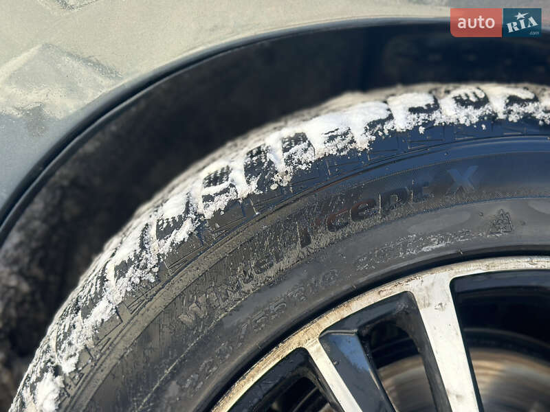 Седан Volvo S60 2011 в Львове