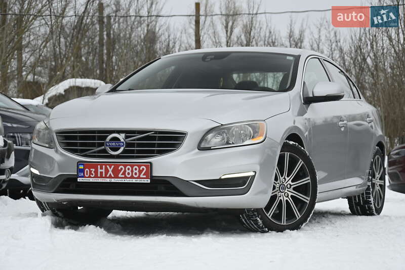 Седан Volvo S60 2018 в Бердичеве