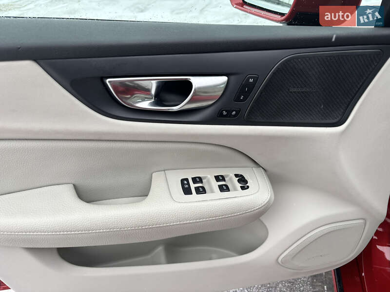 Седан Volvo S60 2020 в Киеве фото 7 Седан Volvo S60 2020 в Киеве